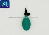 Zielona elastyczna ręczna pompa medyczna 82mm Długość Lekka Dobra Suctoin