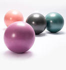 25 cm Mini piłka do jogi z PVC o przekątnej 9,84 cala, wielokolorowa dla dzieci